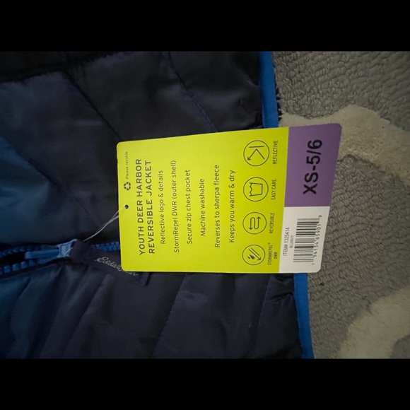 NWT YOUTH Eddie Bauer reversible jacket - Picture 6 of 6